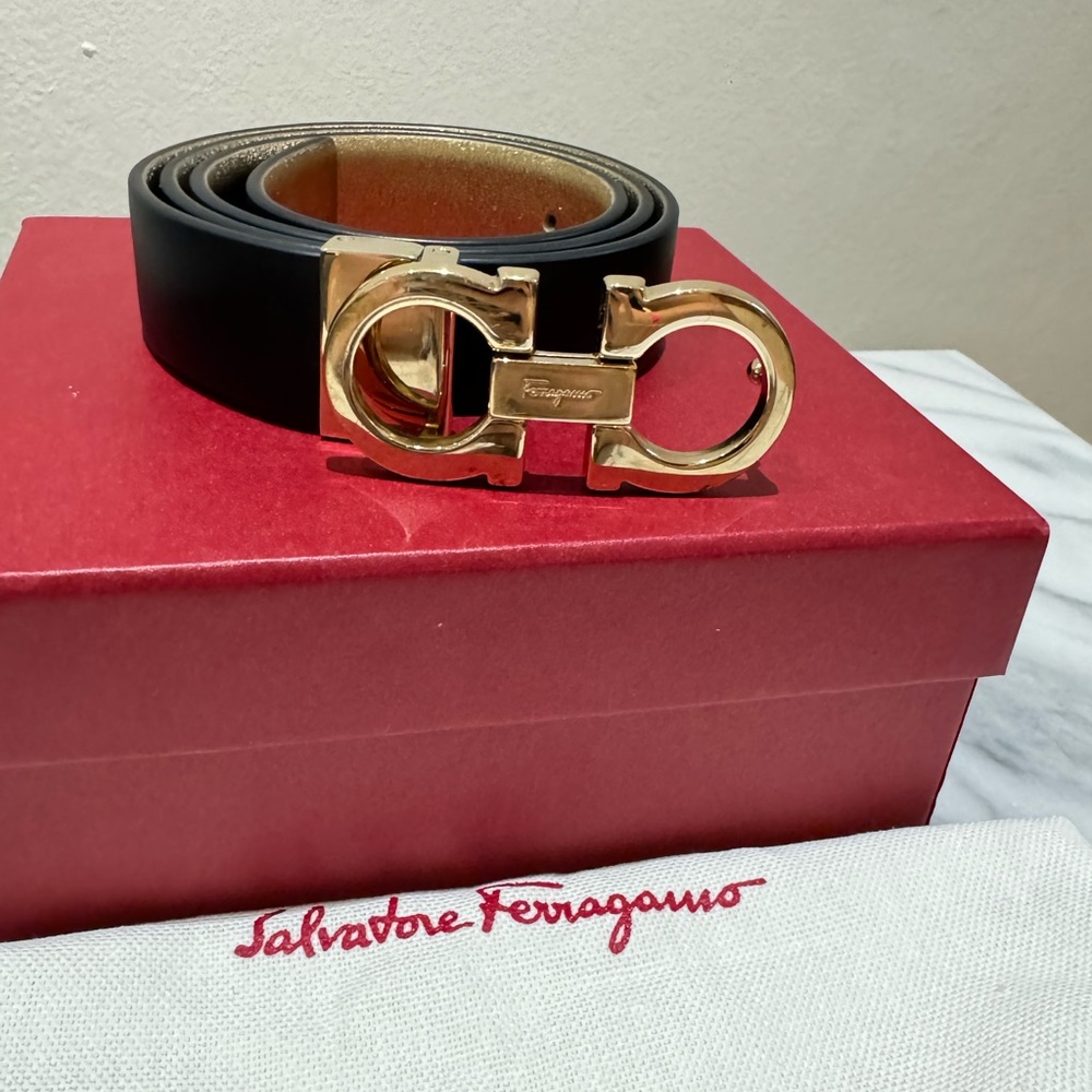 Salvatore Ferragamo Reversible Belt- Good Condition